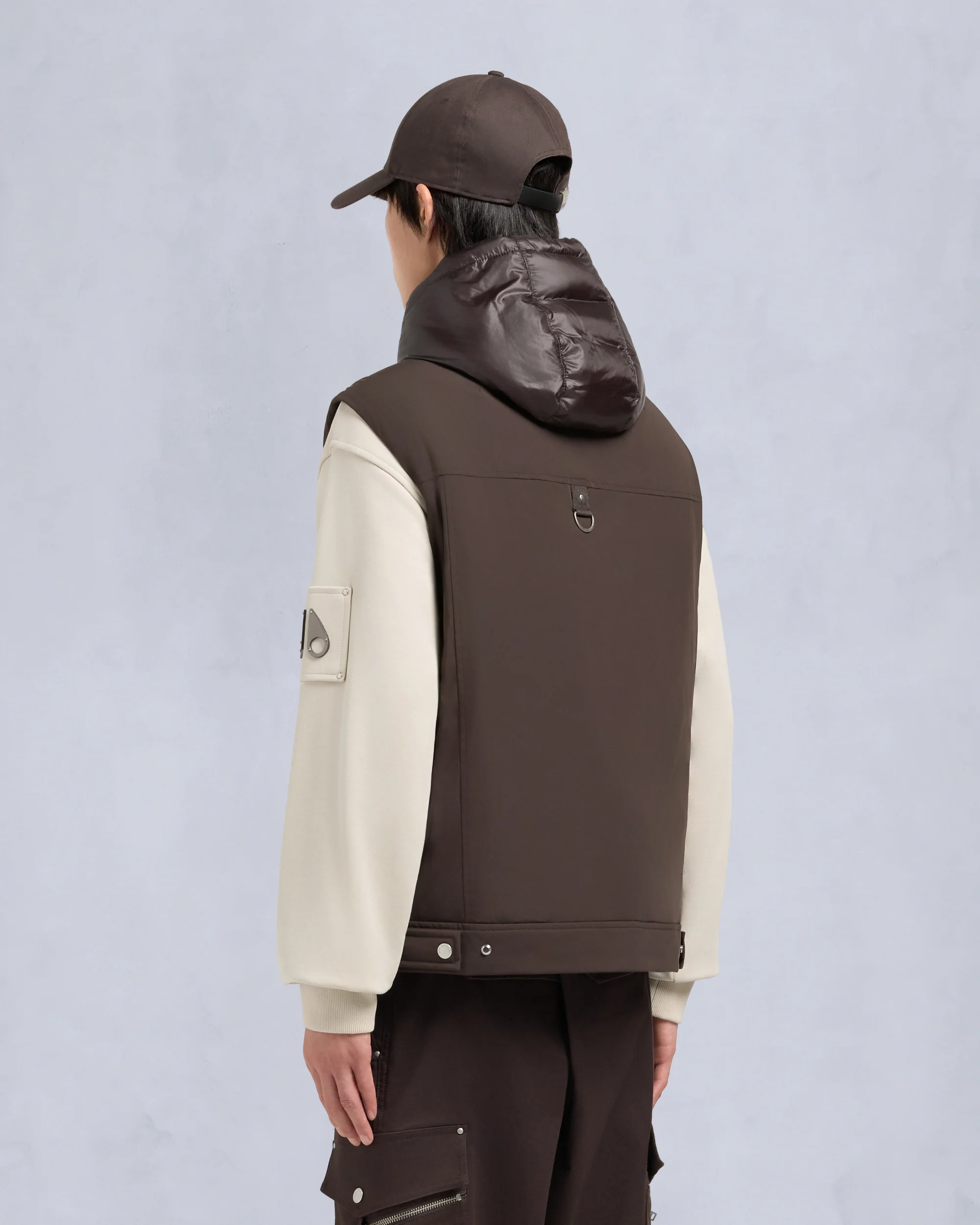 BRIXTON VEST-ESPRESSO - Image 3