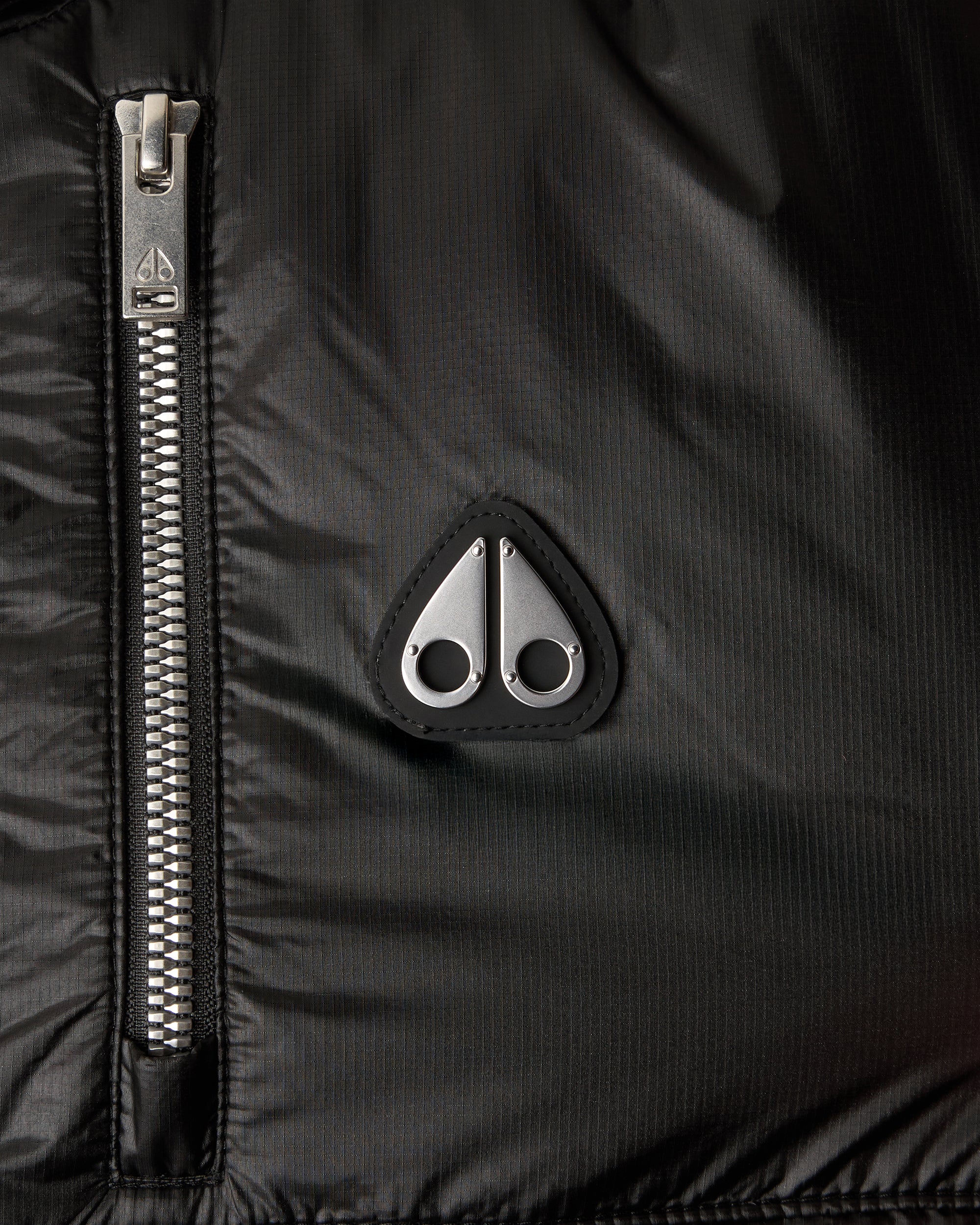 CLOUD WALKER AIR DOWN VEST-BLACK - Image 4