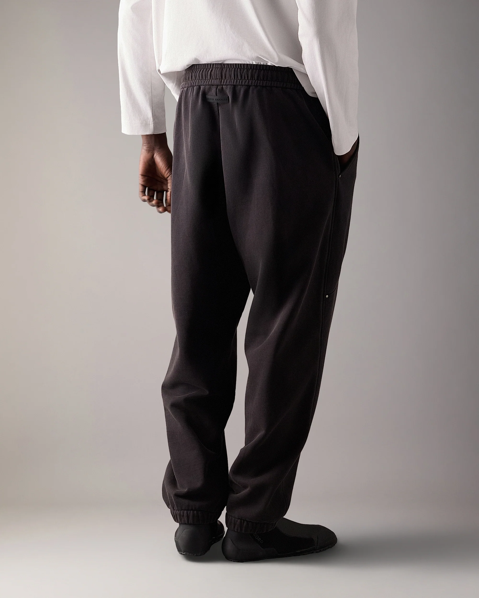 DOWNTOWN JOGGERS-BLACK - Image 3