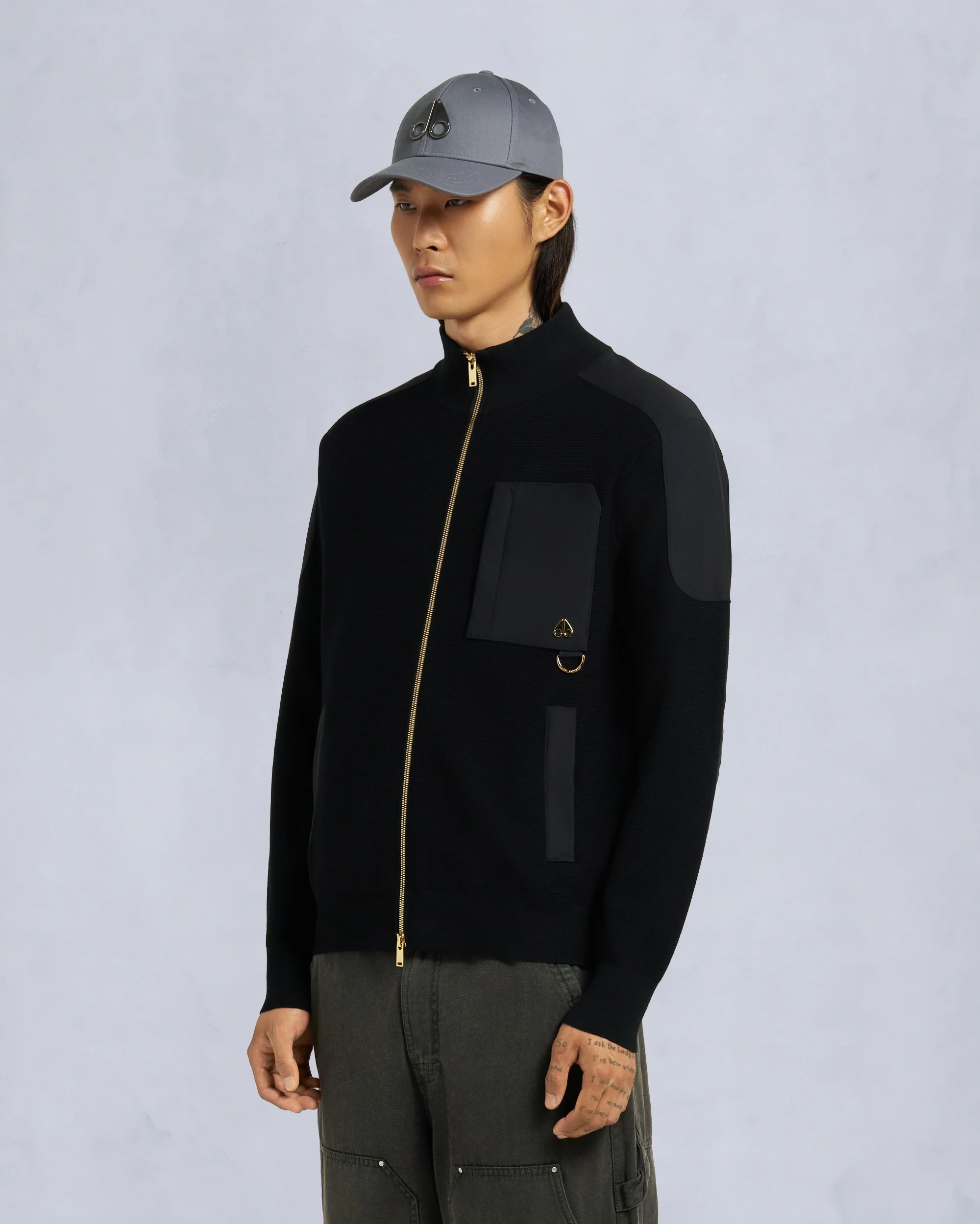 GOLD SERIES ELOWAN FULL-ZIP SWEATER-BLACK - Image 2