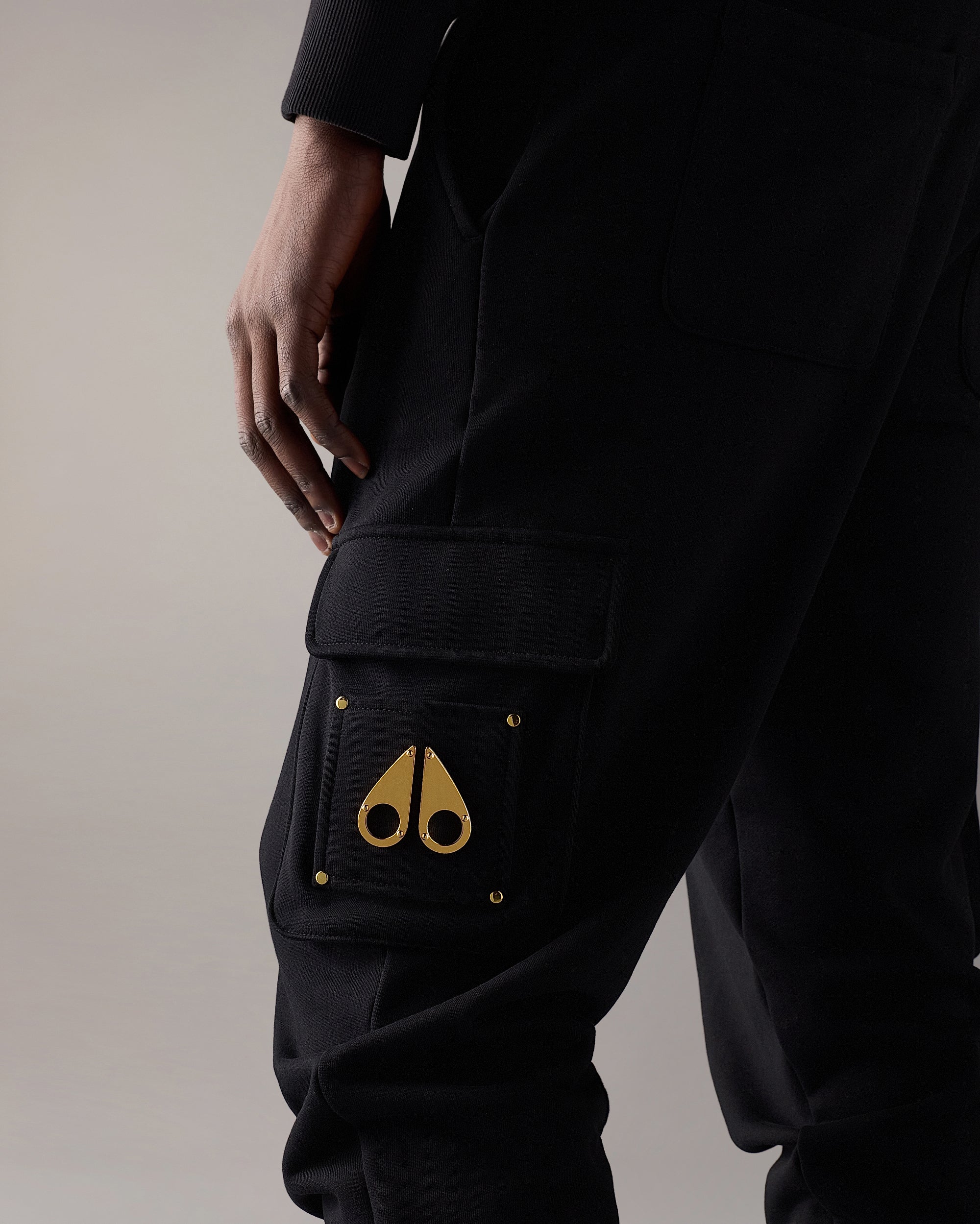 GOLD SERIES HARTSFIELD CARGO JOGGERS-BLACK - Image 6