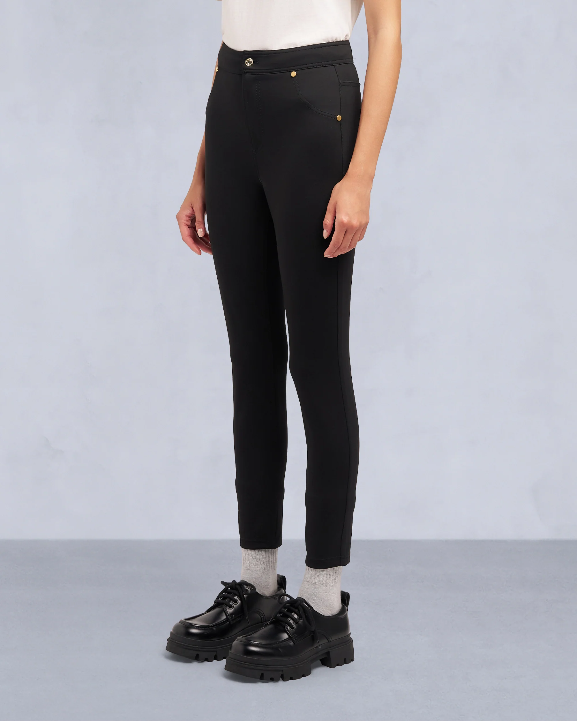 GOLD SERIES JEANETTE PANT-BLACK - Image 2