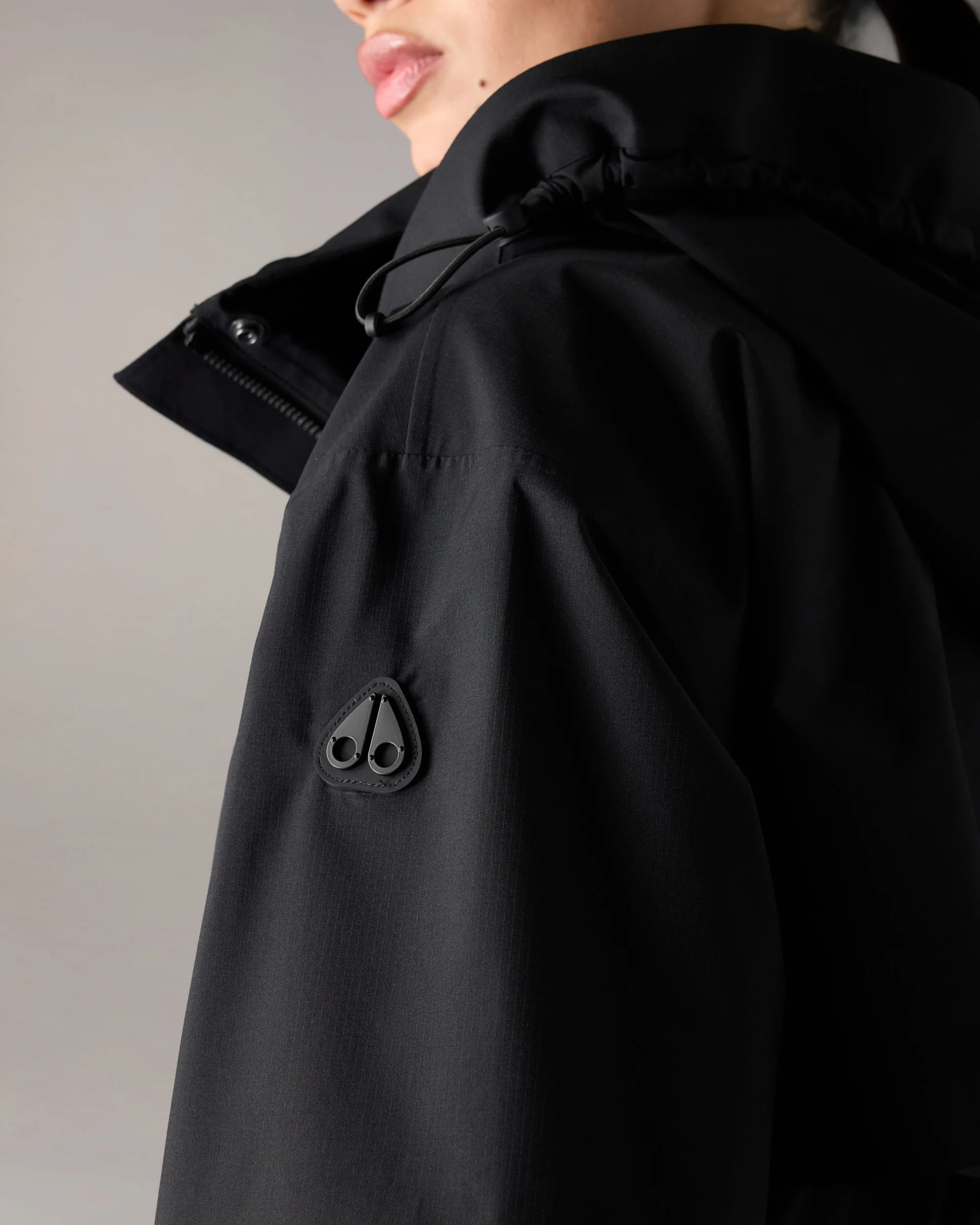 LAURIER RAIN PARKA-BLACK - Image 6