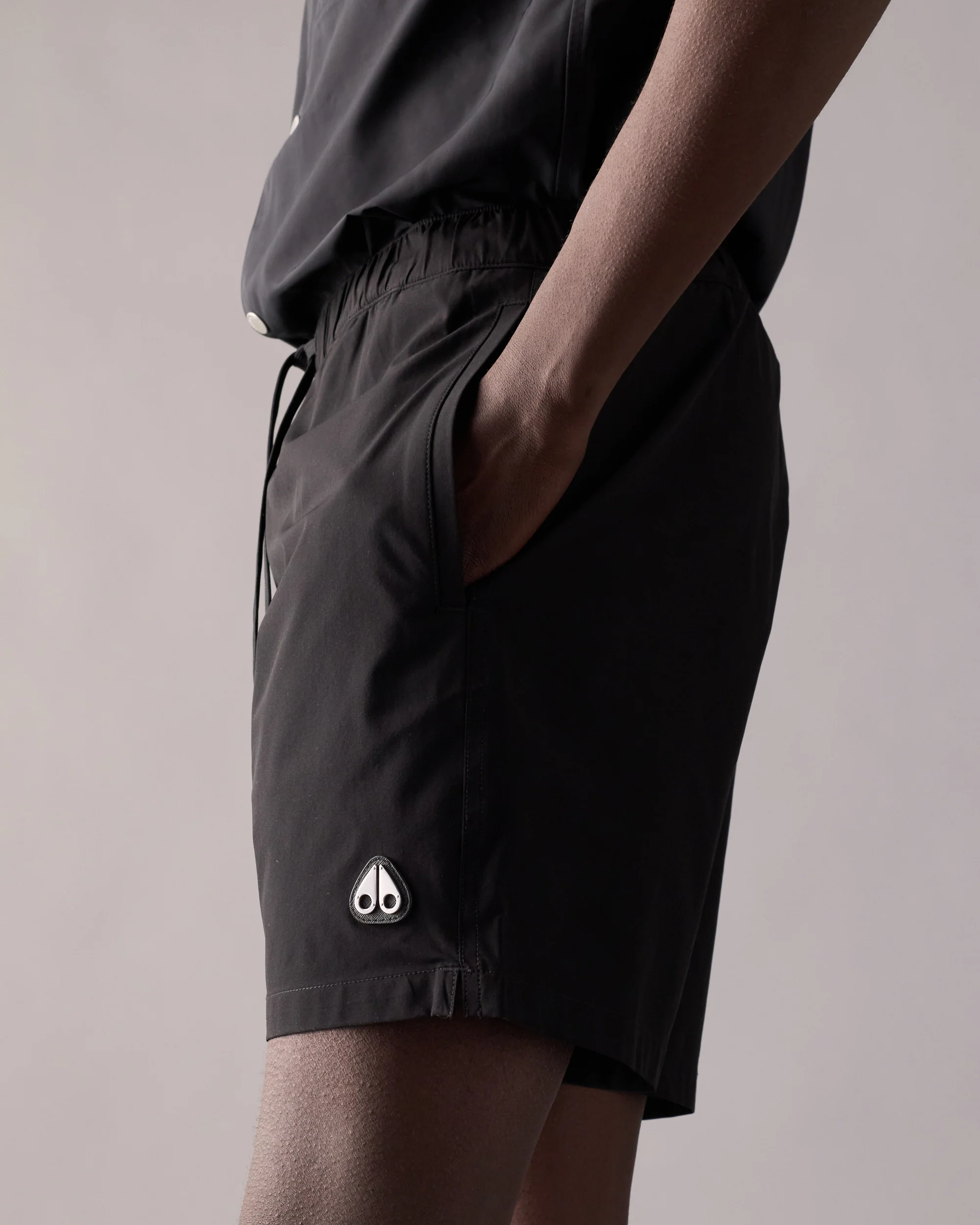 LOGO SWIM SHORTS-BLACK - Image 6