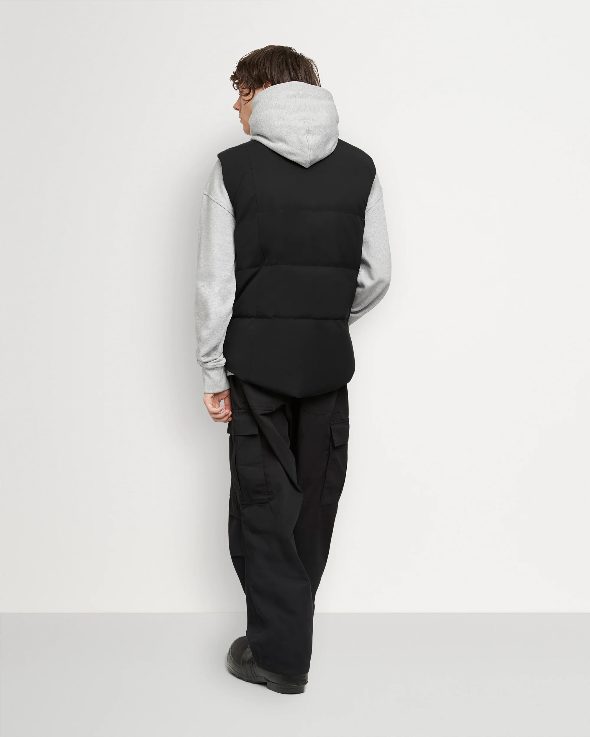 MONTREAL VEST GOLD -BLACK - Image 3