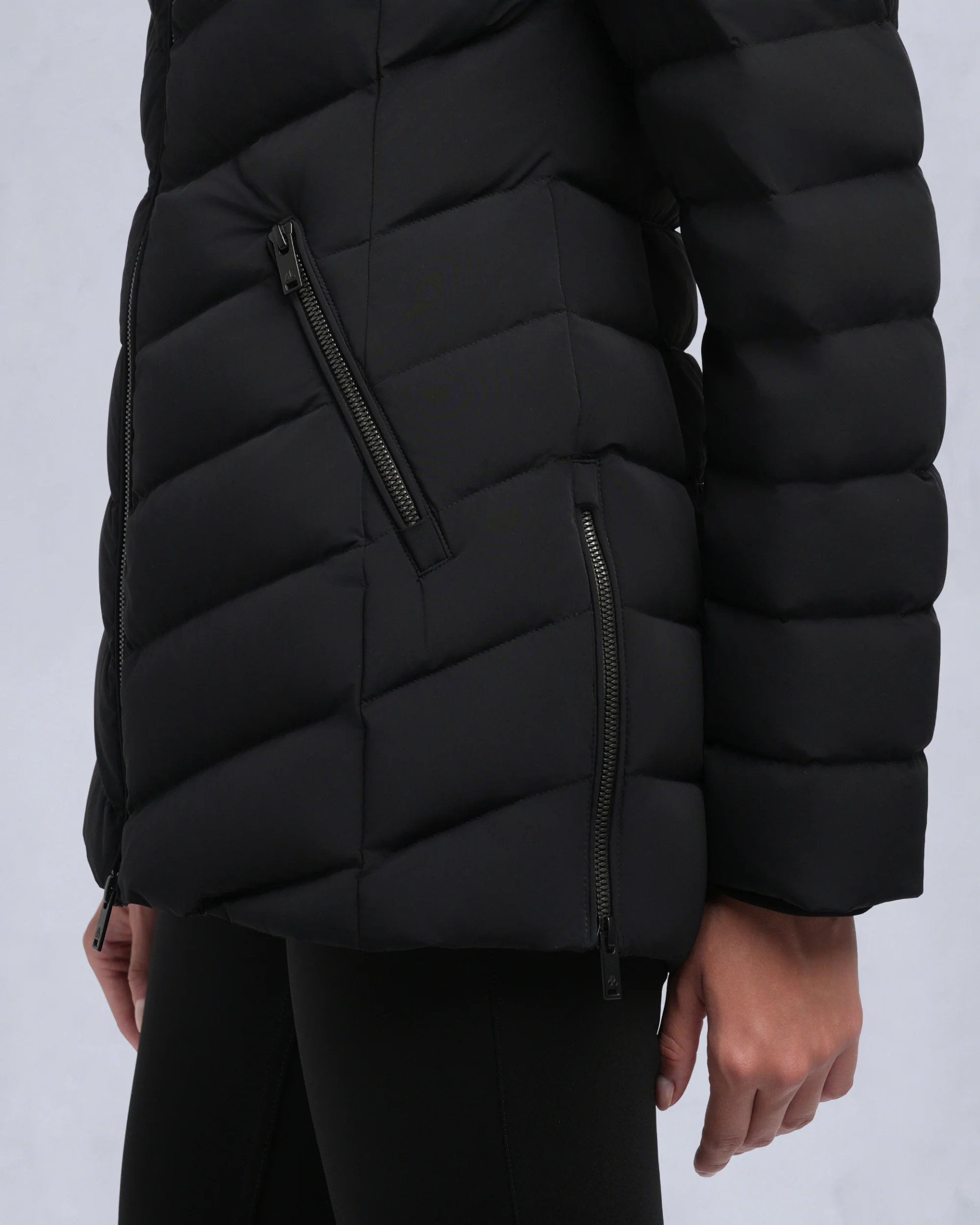 ROSELAWN SHEARLING TRIM JACKET-BLACK/BLACK - Image 6
